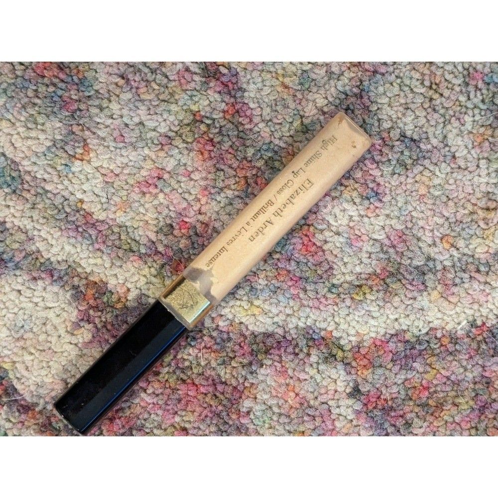 Elizabeth Arden high shine lip gloss brand new